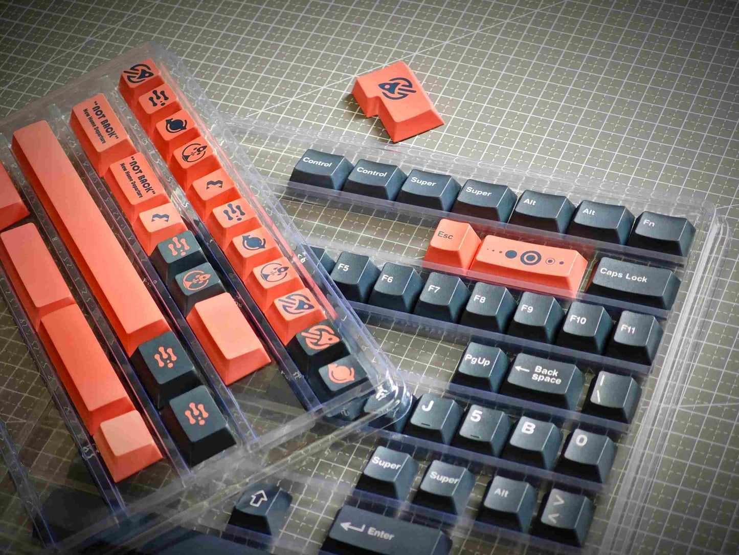 【In stock】Vividkey Escape from Earth keycaps